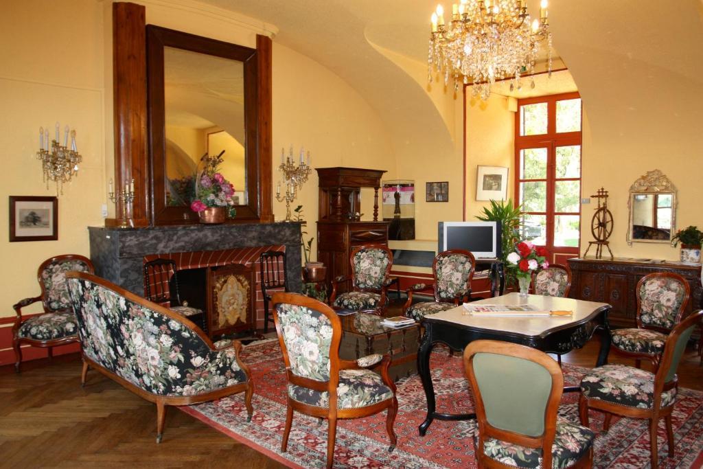 Chateau De Hotel Creissels
