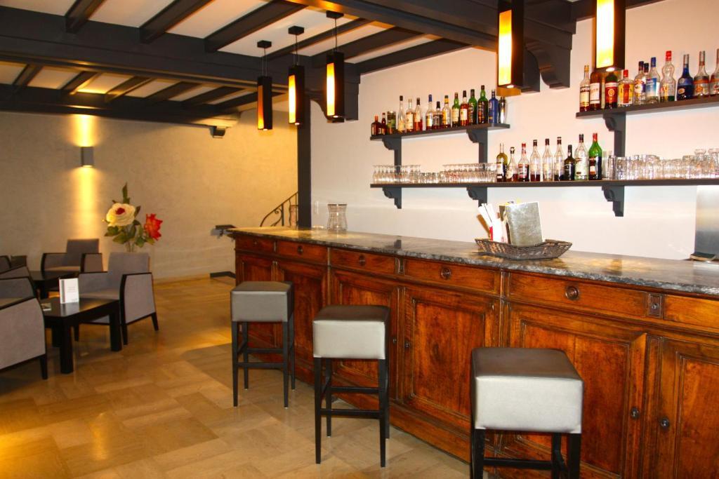 Chateau De 4*